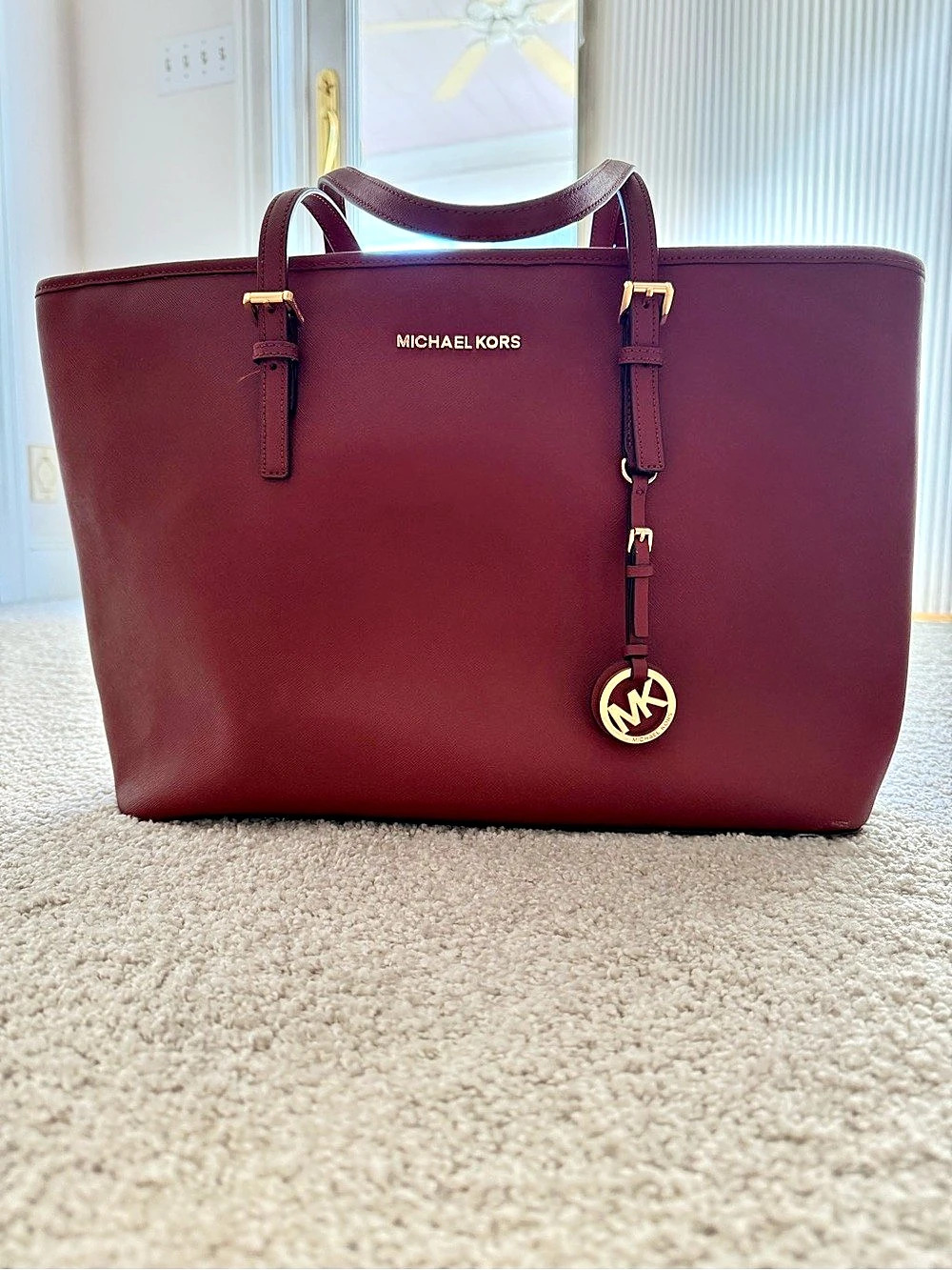 Michael Kors Jet Set Travel Large Saffiano Leather Tote Bag Tote Bag Burgundy